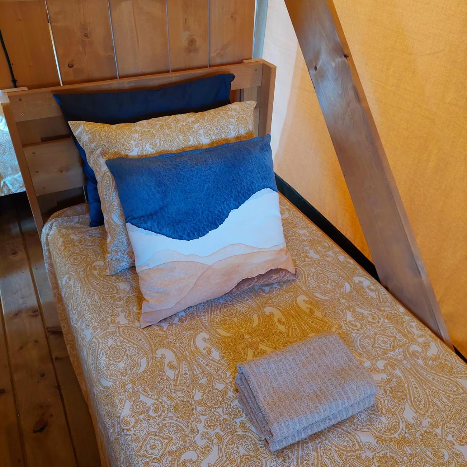 אלורה Cactus Hill - Safari Tents - Caminito Del Rey מראה חיצוני תמונה