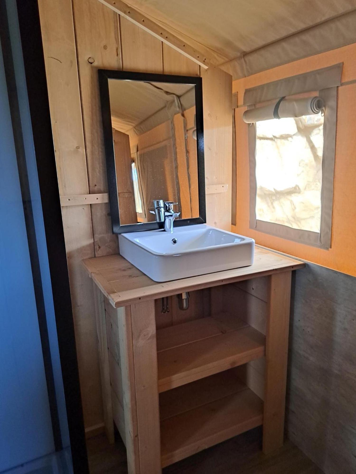 אלורה Cactus Hill - Safari Tents - Caminito Del Rey מראה חיצוני תמונה